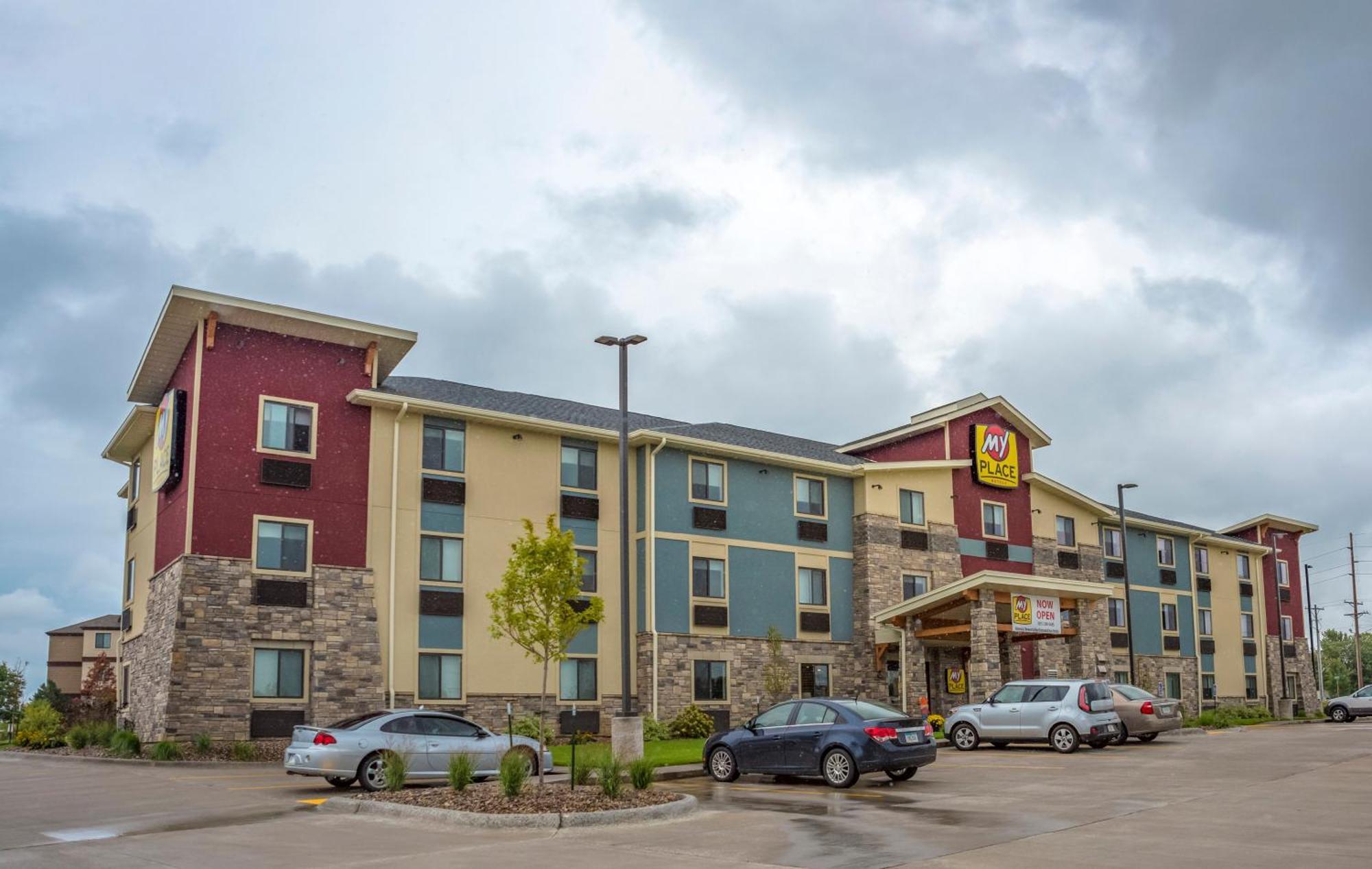 My Place Hotel-Davenport/Quad Cities, Ia Exteriör bild